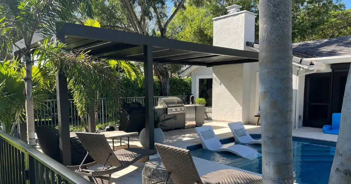 Outdoor kitchen pergola design